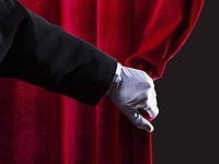 31 декабря и 2 января в зале "Шаровер" театра "Иерушалаим" можно будет увидеть оперу "Мадам Баттерфляй" 