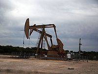 На фоне решения OPEC цены на нефть рухнули ниже 40 долларов за баррель
