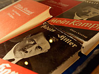 Mein Kampf с комментариями историков стала бестселлером в Германии