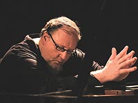 В рамках фестиваля "Джаз-Глобус" в Иерусалиме выступит джазовый пианит-авангардист Симон Набатов