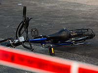 В Холоне автобус сбил 13-летнего велосипедиста  