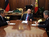 Владимир Путин на встрече с Сергеем Лавровым и Сергеем Шойгу