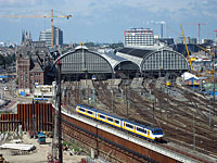 Центральная железнодорожная станция в Амстердаме