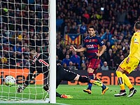 Суарес забил четыре мяча во втором матче подряд. "Барселона" разгромила "Спортинг"