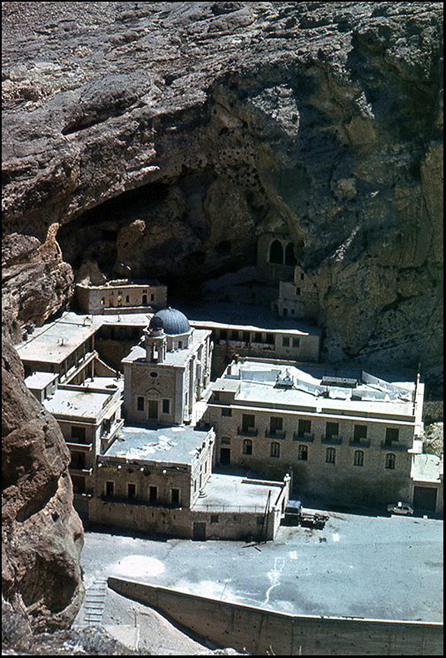 Монастырь Св.Фёклы (Мар Такла) в Маалюле. 1978 год 