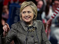 Неофициальные результаты: Хиллари Клинтон выиграла кокусы на острове Гуам