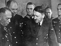 Адольф Гитлер и премьер-министр Румынии Ион Антонеску в 1944 году