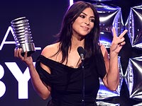 Ким Кардашьян на церемонии вручения Webby Awards. 16 мая 2016 года