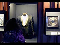 Выставка "Дизайн 007: пятьдесят лет стилю Бонда"