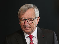   "Пьяный" глава Еврокомиссии танцует джигу и треплет по щекам европейских лидеров