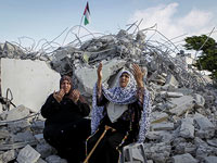 После разрушения дома семьи террориста Мурада Адаиса. Ятта, 11 июня 2016 года