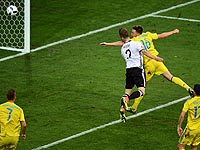 Шкодран Мустафи открыл счет в матче Германия &#8211; Украина