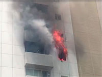 В результате пожара в 15-этажном здании в Рамат-Гане огнем повреждены 10 этажей
