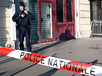 Представитель правительства Франции назвал терактом убийство полицейского и его жены под Парижем