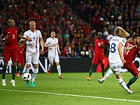 Исторический гол исландцев забил полузащитник "Базеля"