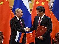 Президент России Владимир Путин провел переговоры с главой КНР Си Цзиньпином