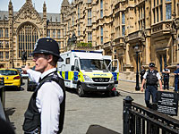 В день, когда Лондон отмечает годовщину терактов 7/7, объявлена тревога в парламенте