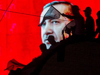 По обвинению в попытке военного переворота в Турции арестованы 12 генералов и адмирал