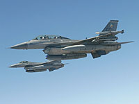 США поставили Ираку четыре истребителя F16