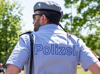  Вооруженный ножом преступник напал на пассажиров поезда в Швейцарии