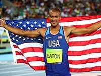 Легкая атлетика: американцы завоевали две золотые медали и установили два олимпийских рекорда