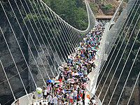 Израильский архитектор возвел в Китае самый длинный стеклянный мост  