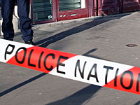 В Тулузе вооруженный ножом мужчина перерезал горло сотруднице полиции