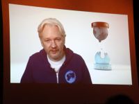Умер директор скандального сайта WikiLeaks Гэвин Макфэдьен