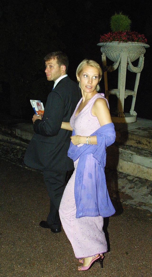 Роман Абрамович и его вторая жена Ирина. 2001 год