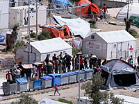 Обитатели лагеря беженцев подожгли офисы на острове Лесбос 