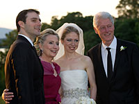 Wikileaks: Свадьба Челси Клинтон оплачена деньгами Clinton Foundation    