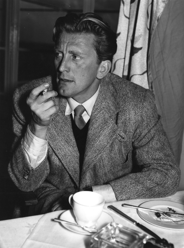 Кирк Дуглас в 1952 году