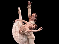 7 января знаменитые танцовщики совместно с Государственным Израильским балетом представят спектакль "Белый лебедь"