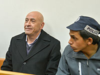 У суда в Ришон ле-Ционе проходит пикет в поддержку депутата Кнессета Баселя Ратаса