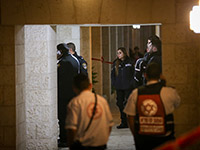 В результате пожара в многоквартирном доме в Иерусалиме погибли женщина и четверо детей