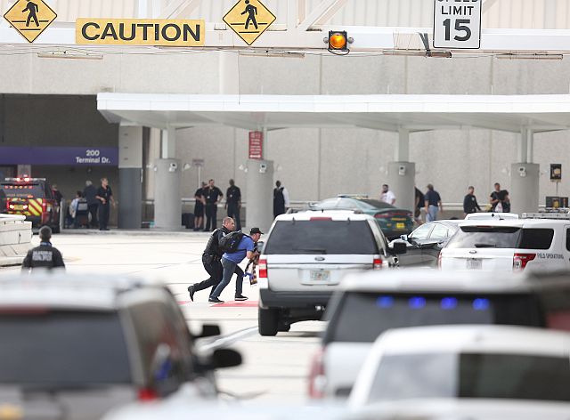 В аэропорту Форт-Лодердейла во время инцидента со стрельбой. 6 января 2017 года