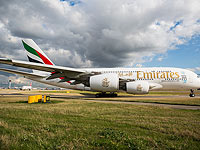 Рейс авиакомпании Emirates был отменен из-за змеи на борту
