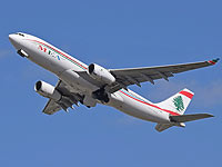Ливанский самолет сел в Стамбуле из-за драки на борту  