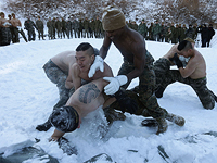 Снежные учения американских морпехов и корейского спецназа. Фоторепортаж