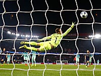 Лига чемпионов: парижане забили "Барселоне" четыре мяча