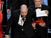 Продюсер "Ла-Ла Ленд" Фред Бергер и Уоррен Битти на церемонии вручения премии "Оскар". 26 февраля 2017 года
