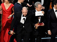 Продюсер "Ла-Ла Ленд" Фред Бергер и Уоррен Битти на церемонии вручения премии "Оскар". 26 февраля 2017 года   
