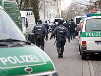 В германском Эссене полиция оцепила торговый центр из-за угрозы теракта