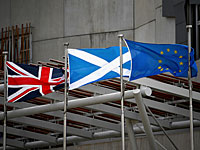 Шотландия планирует новый референдум. Тереза Мэй: "Политика &#8211; не игрушки"