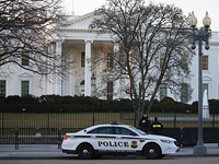 Задержан мужчина, заявивший о бомбе в автомобиле на въезде в Белый дом