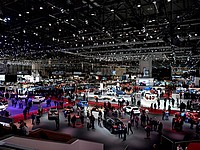 Международный автосалон в Женеве: назван европейский "Автомобиль года 2017"