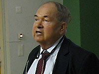 Алексей Абрикосов    
