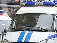 Полуголый мужчина задержан за танец на крыше полицейского автомобиля в Москве