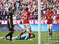 "Бавария" забила 6 мячей, "Веодер" - 5, "Лейпциг" - 4. В 150-м рурском дерби зафиксирована ничья