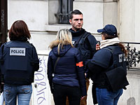Подозрение на теракт в Париже: один человек убит и двое ранены 